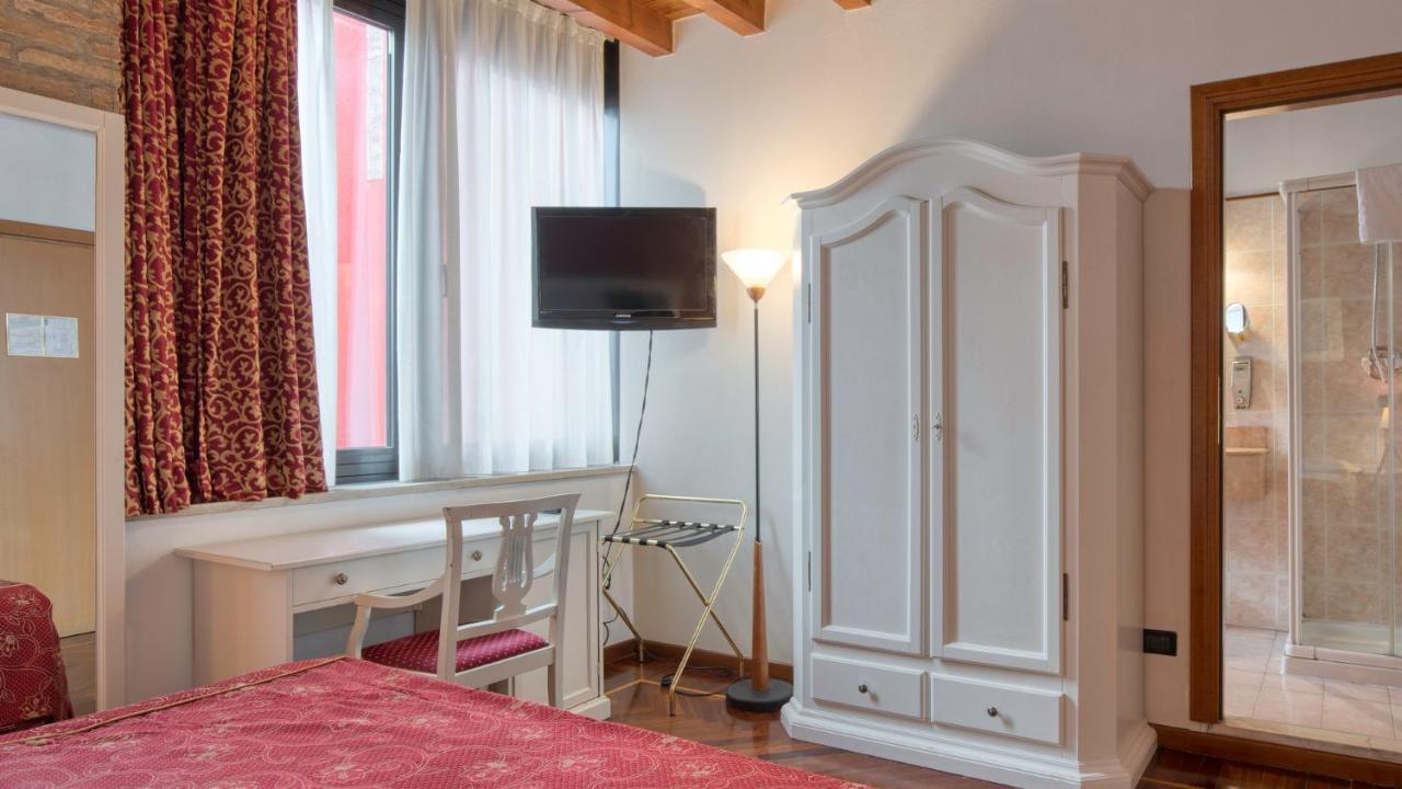 Primotel Бреша Екстериор снимка